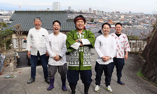 採用情報